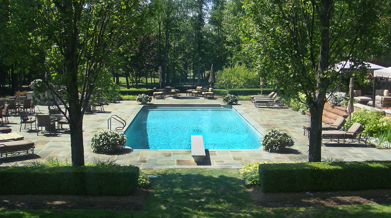 Clinton Township Residence | Great Oaks Landscape