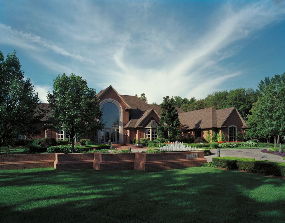Clinton Township Residence | Great Oaks Landscape