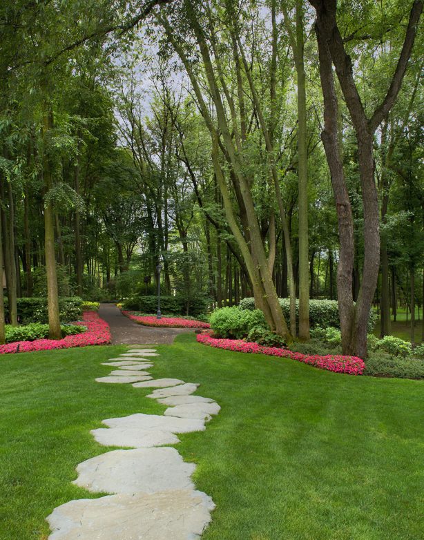 Clinton Township Residence | Great Oaks Landscape