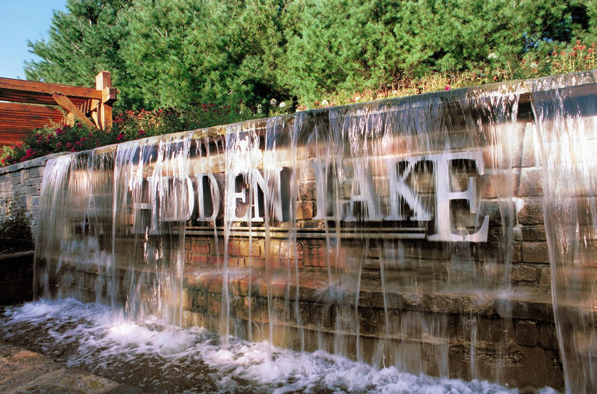 Hidden Lake | Great Oaks Landscape