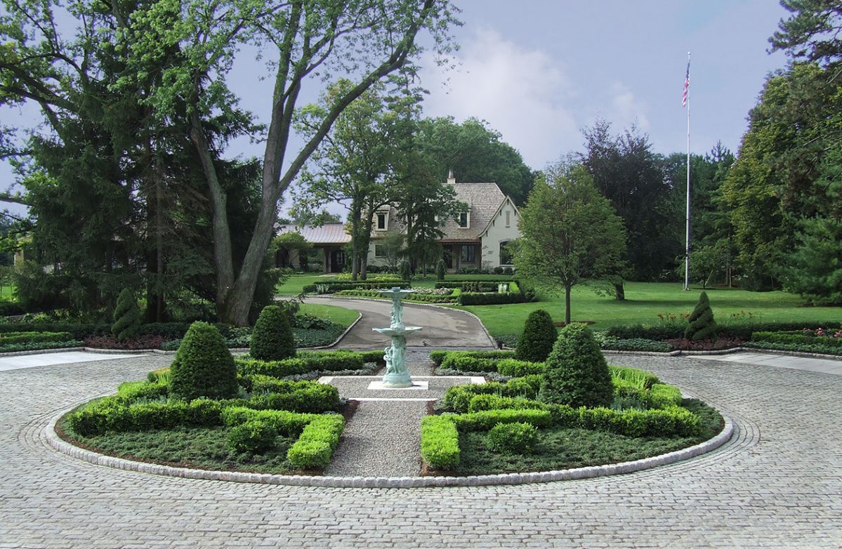 Orchard Lake Residence | Great Oaks Landscape