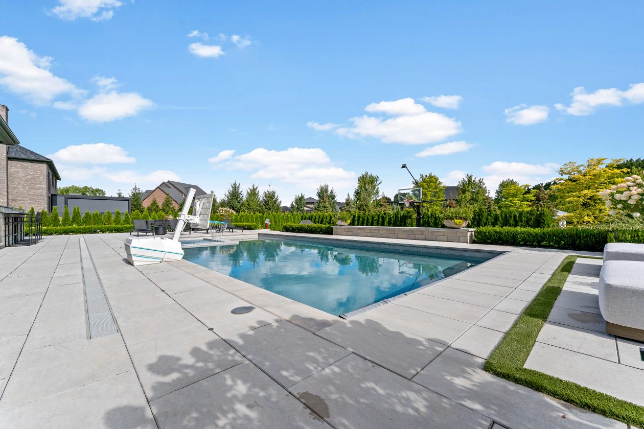 The Luxe Backyard | Great Oaks Landscape