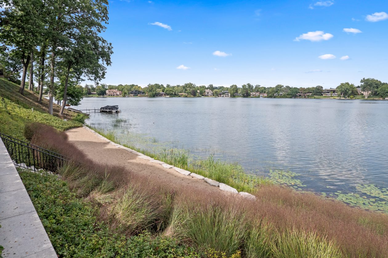 Bloomfield Lake Escape | Great Oaks Landscape