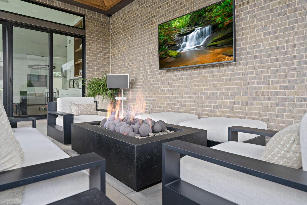 The Luxe Backyard | Great Oaks Landscape
