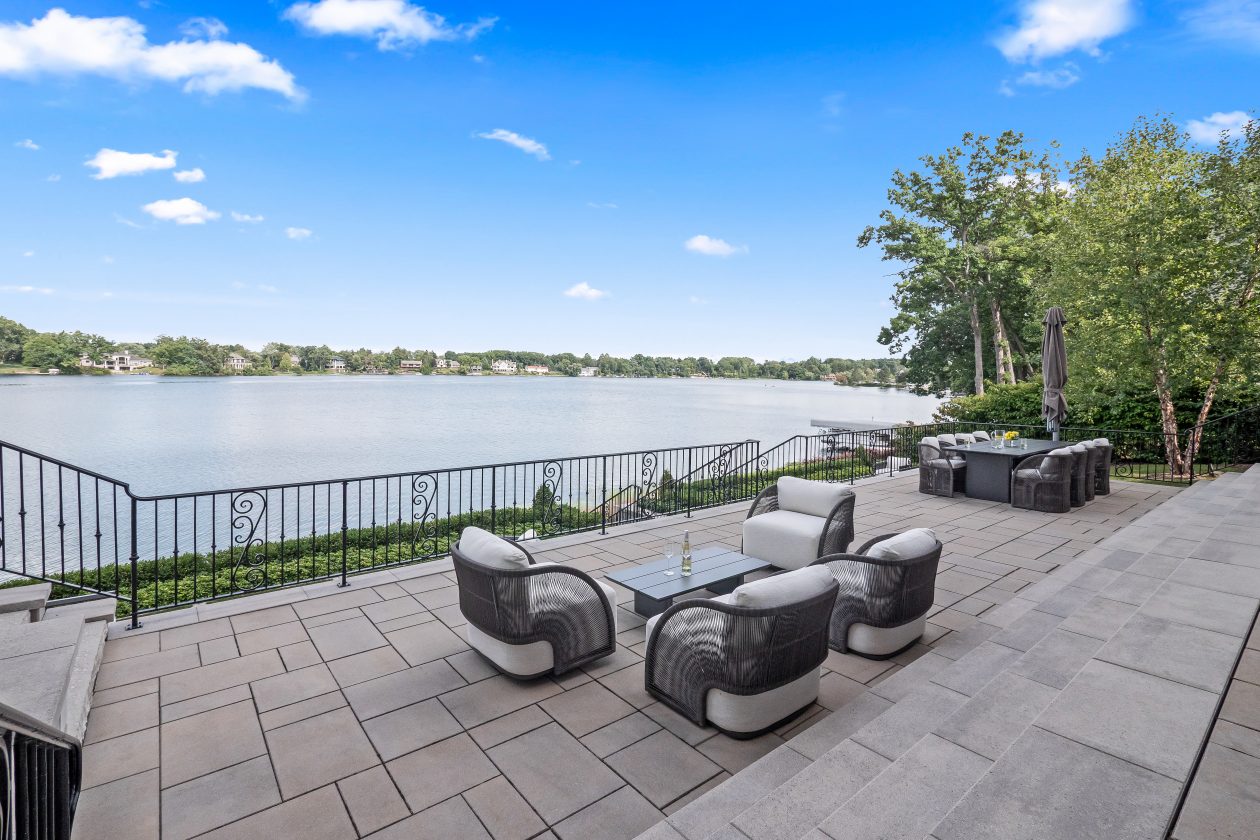 Bloomfield Lake Escape | Great Oaks Landscape
