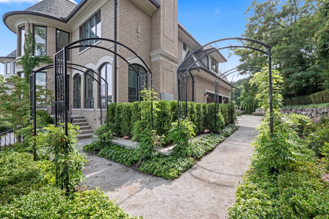 Bloomfield Lake Escape | Great Oaks Landscape