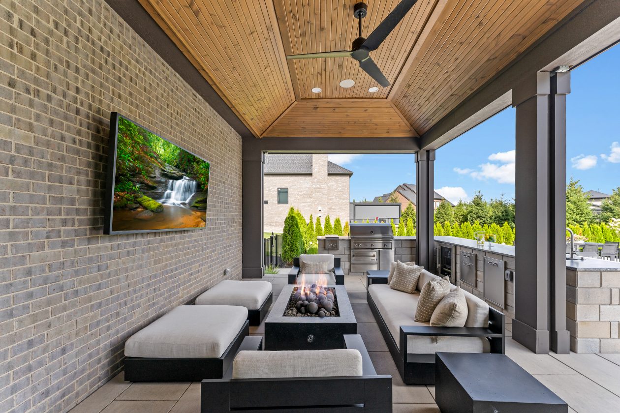 The Luxe Backyard | Great Oaks Landscape