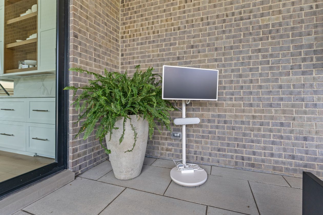 The Luxe Backyard | Great Oaks Landscape