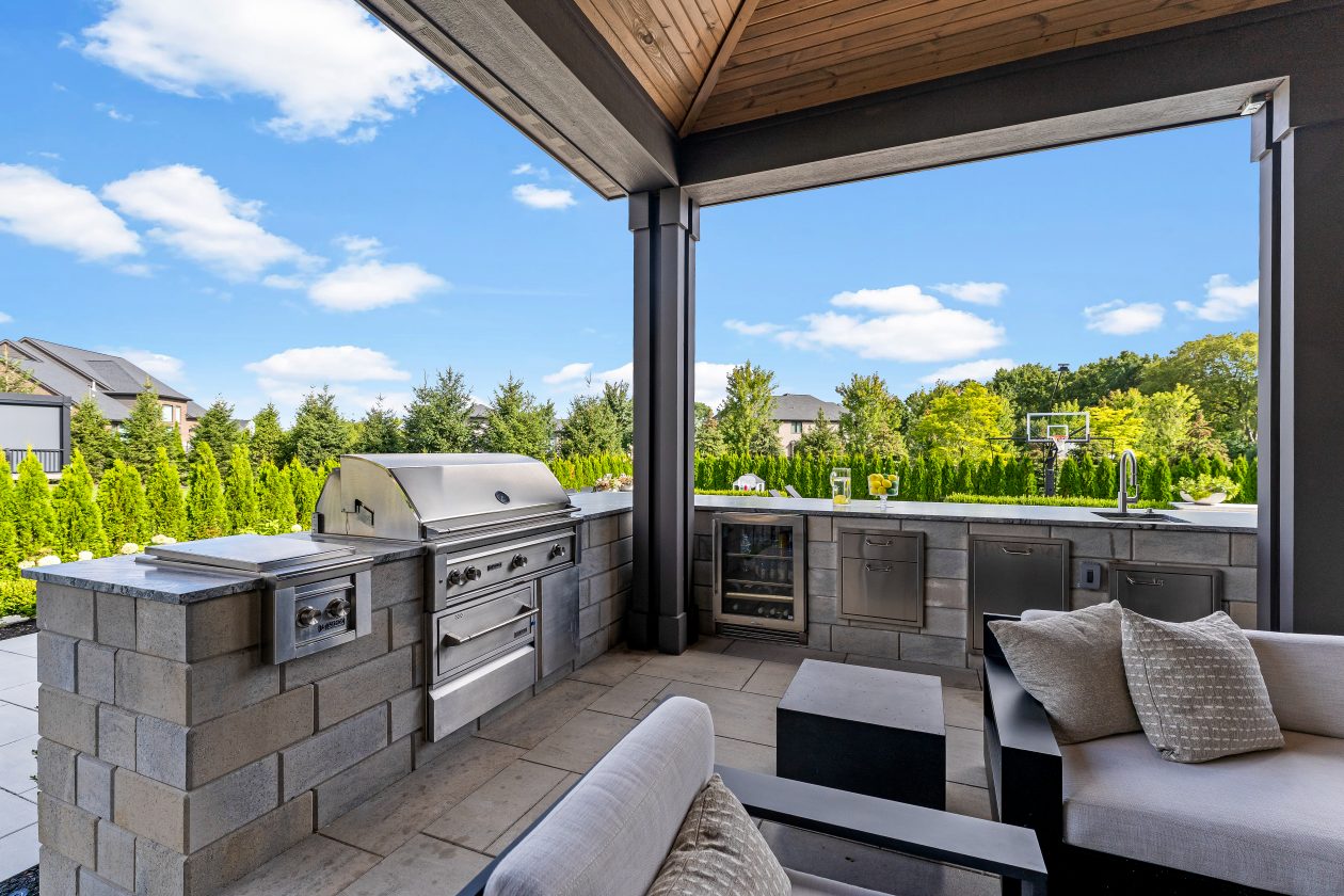The Luxe Backyard | Great Oaks Landscape