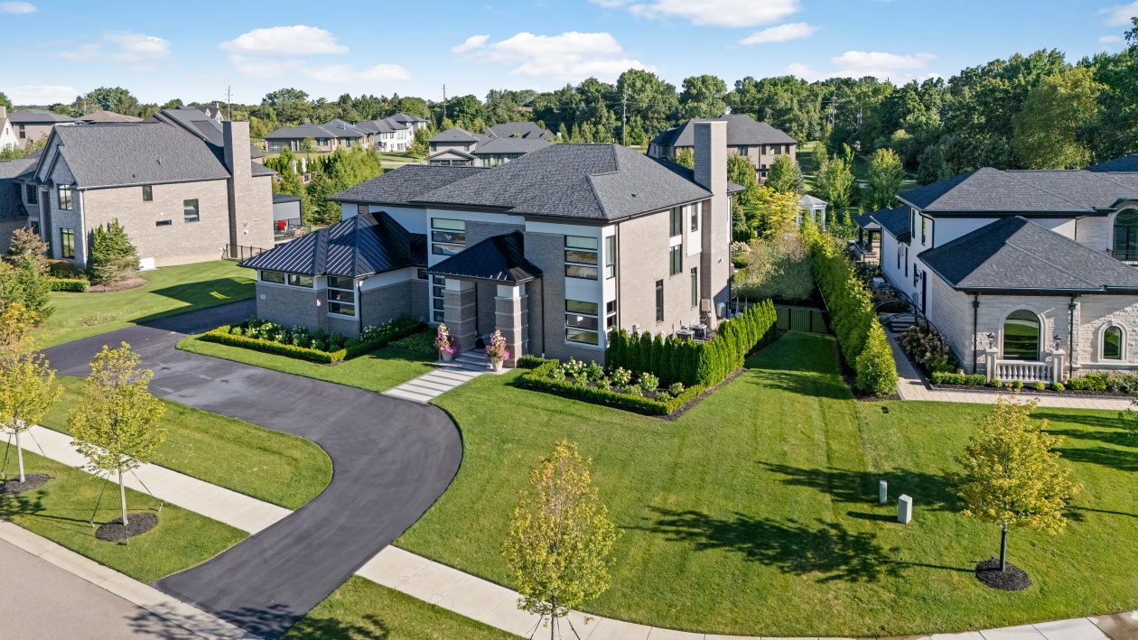 The Luxe Backyard | Great Oaks Landscape